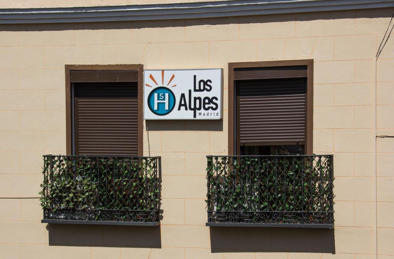 Hostal Los Alpes Madrid Eksteriør billede