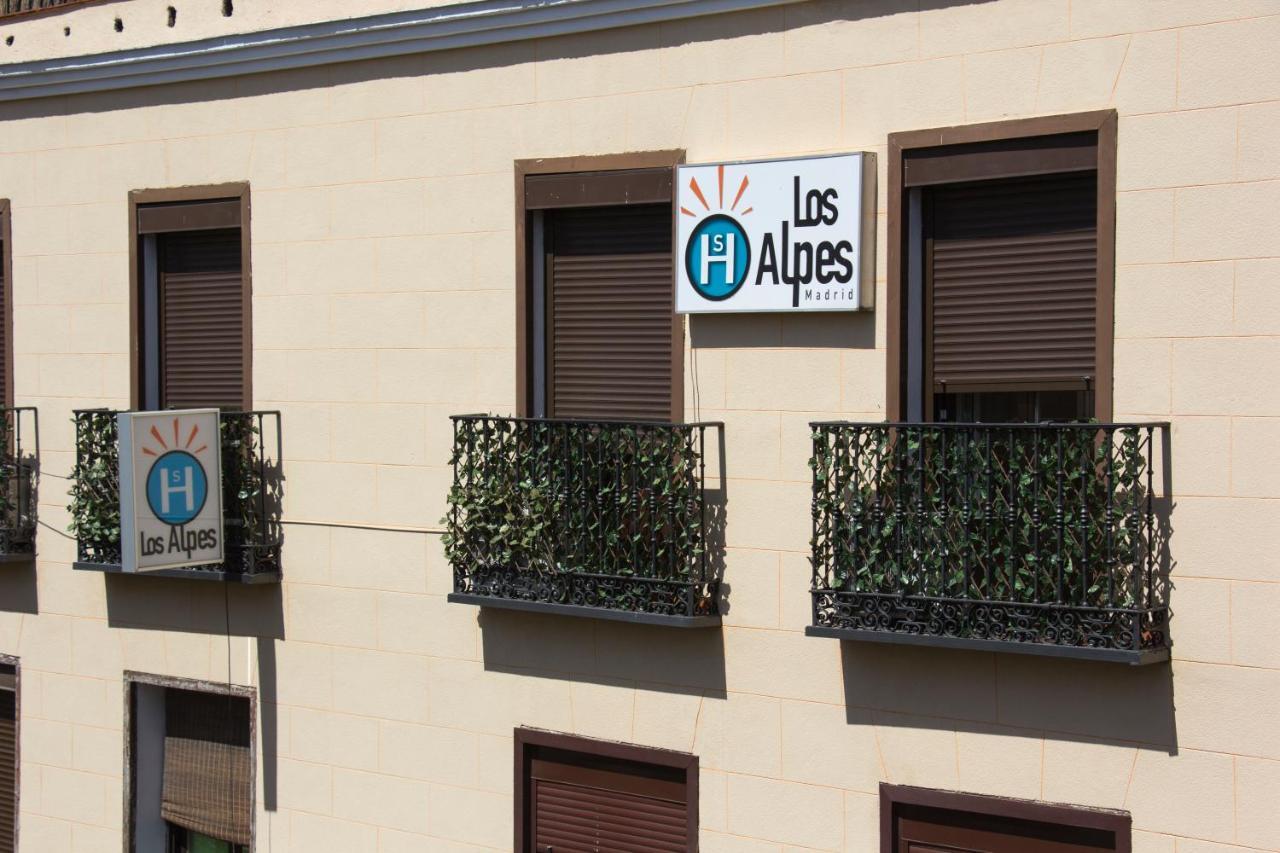 Hostal Los Alpes Madrid Eksteriør billede